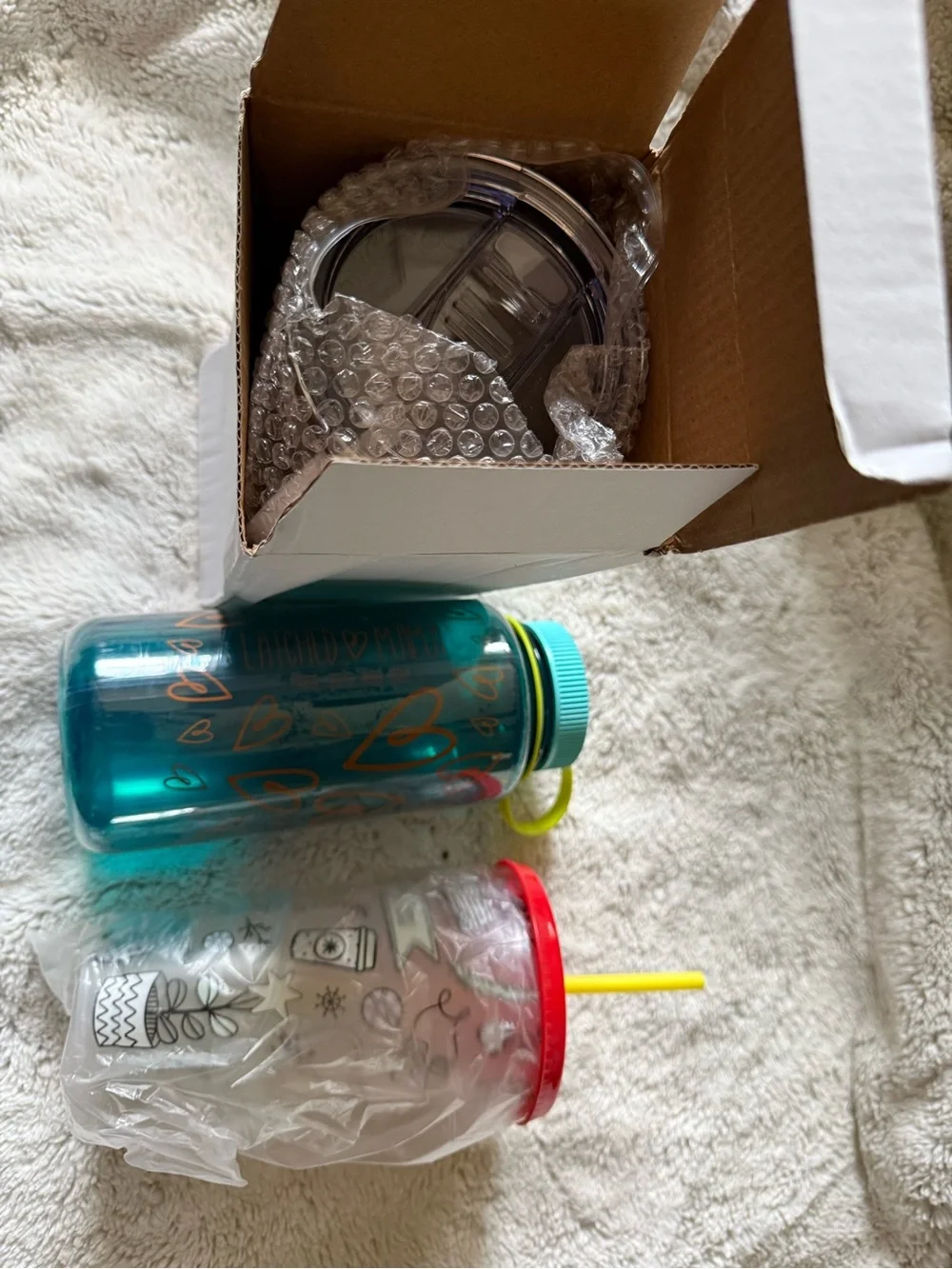 Latched Mama drinkware bundle of three